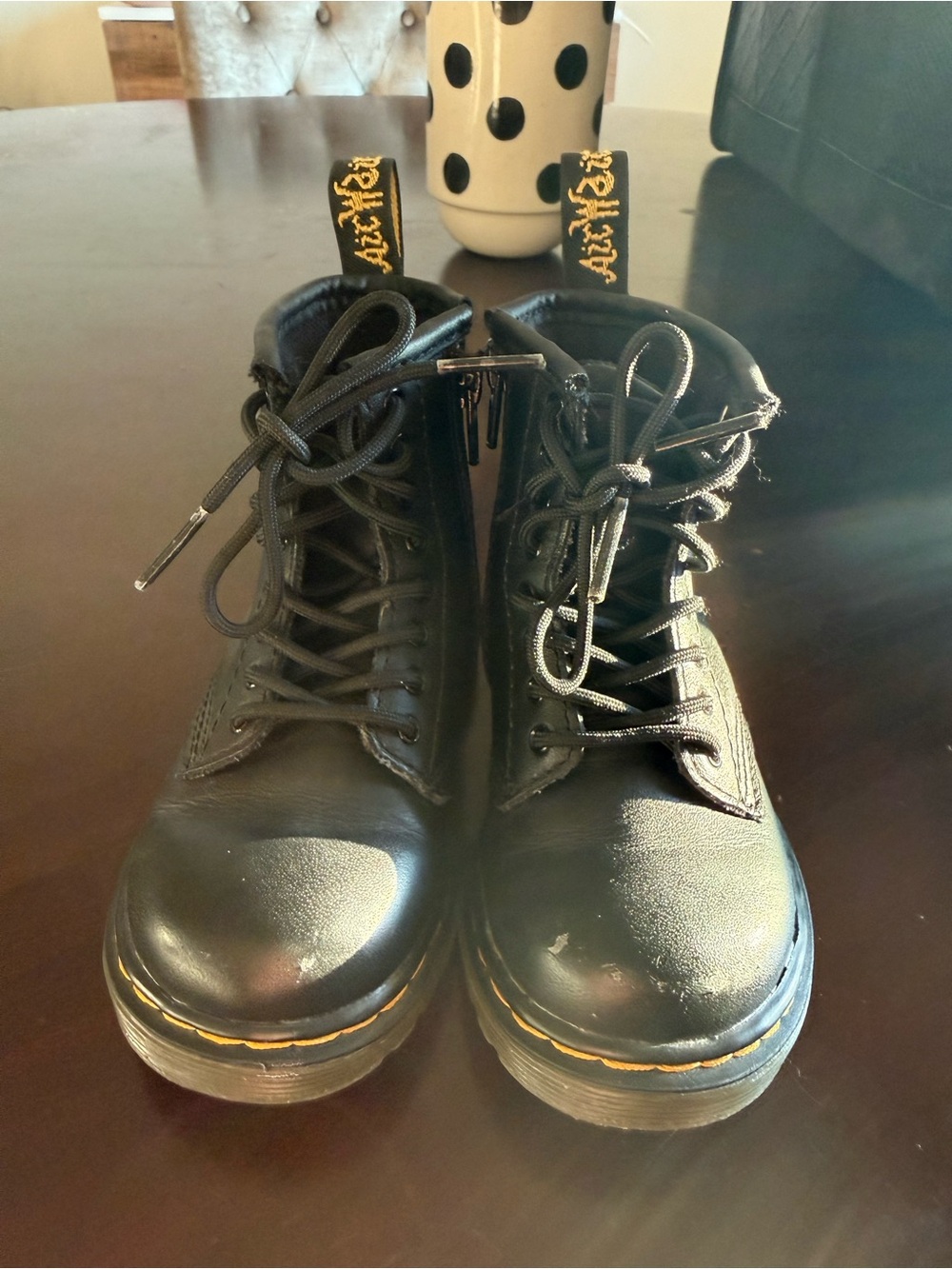 Dr. Martens Kids Black Leather Lace-Up Boots Yellow Stitching toddler 7 146